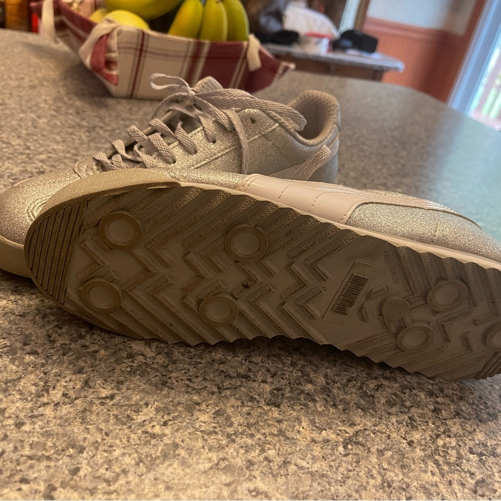 Silver glitter Puma sneakers size 7C! - Picture 5 of 5
